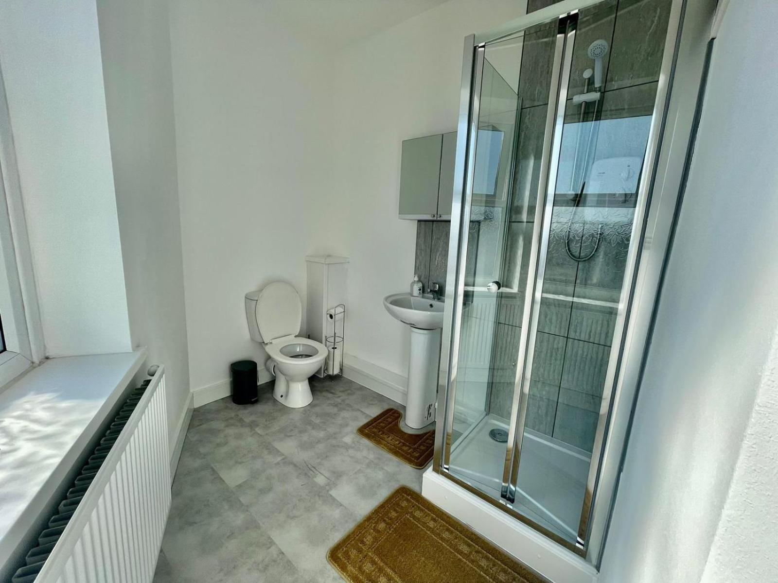Cheerful 1 Bed Apartment Cardiff City Centre - Penarth Rd Habitación foto